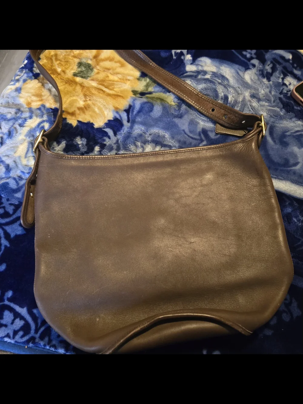 Leather Clasic Crossbody Shoulder Bag - Brown 9085